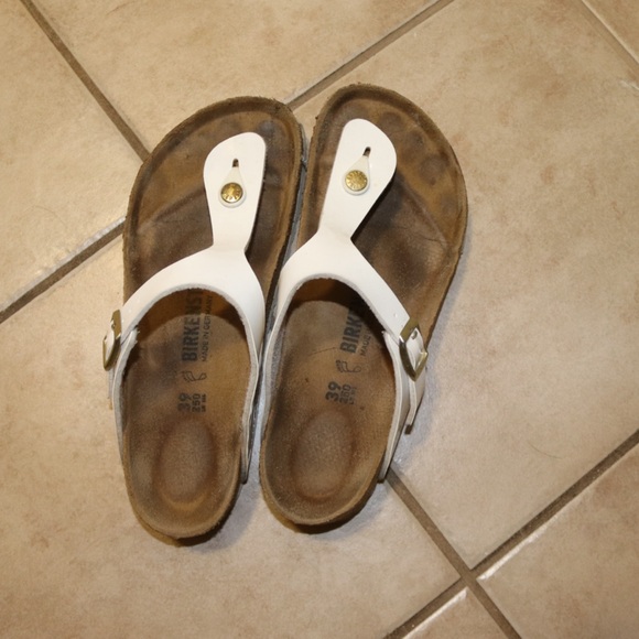 Birkenstock Gizeh Sandal - Picture 1 of 3